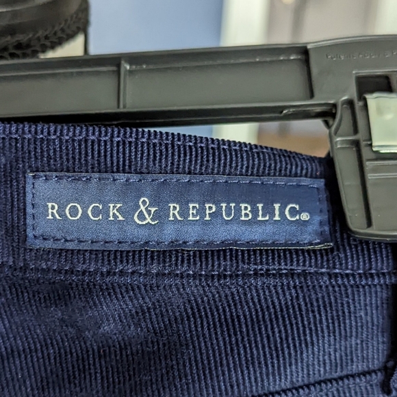 Rock & Republic Blue Corduroy Berlin Jeans, Size 6 - Picture 4 of 11